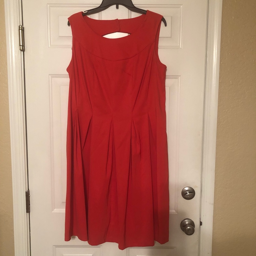AGB Back Keyhole Fit and Flare Dress